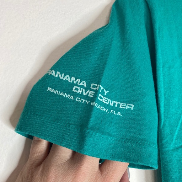 Vintage 1984 Jerzees Great White Shark Fluidvisions PCB T-Shirt Medium Florida - Picture 2 of 6